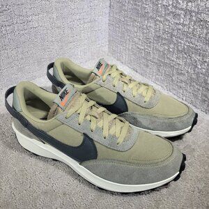 Nike Waffle Debut SE Men's Size 11 Olive Green Black Athletic Shoes FJ4196-200